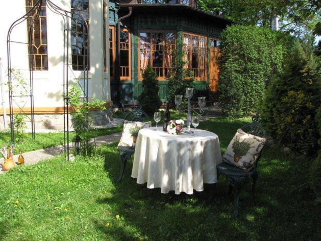 Zamok U Grofa Hotel Nitra Luaran gambar